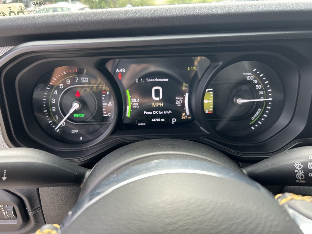 2024 Jeep Wrangler Sahara 4xe photo 15