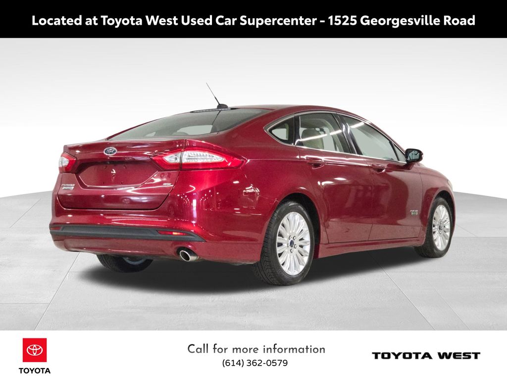 2013 Ford Fusion Energi SE photo 4