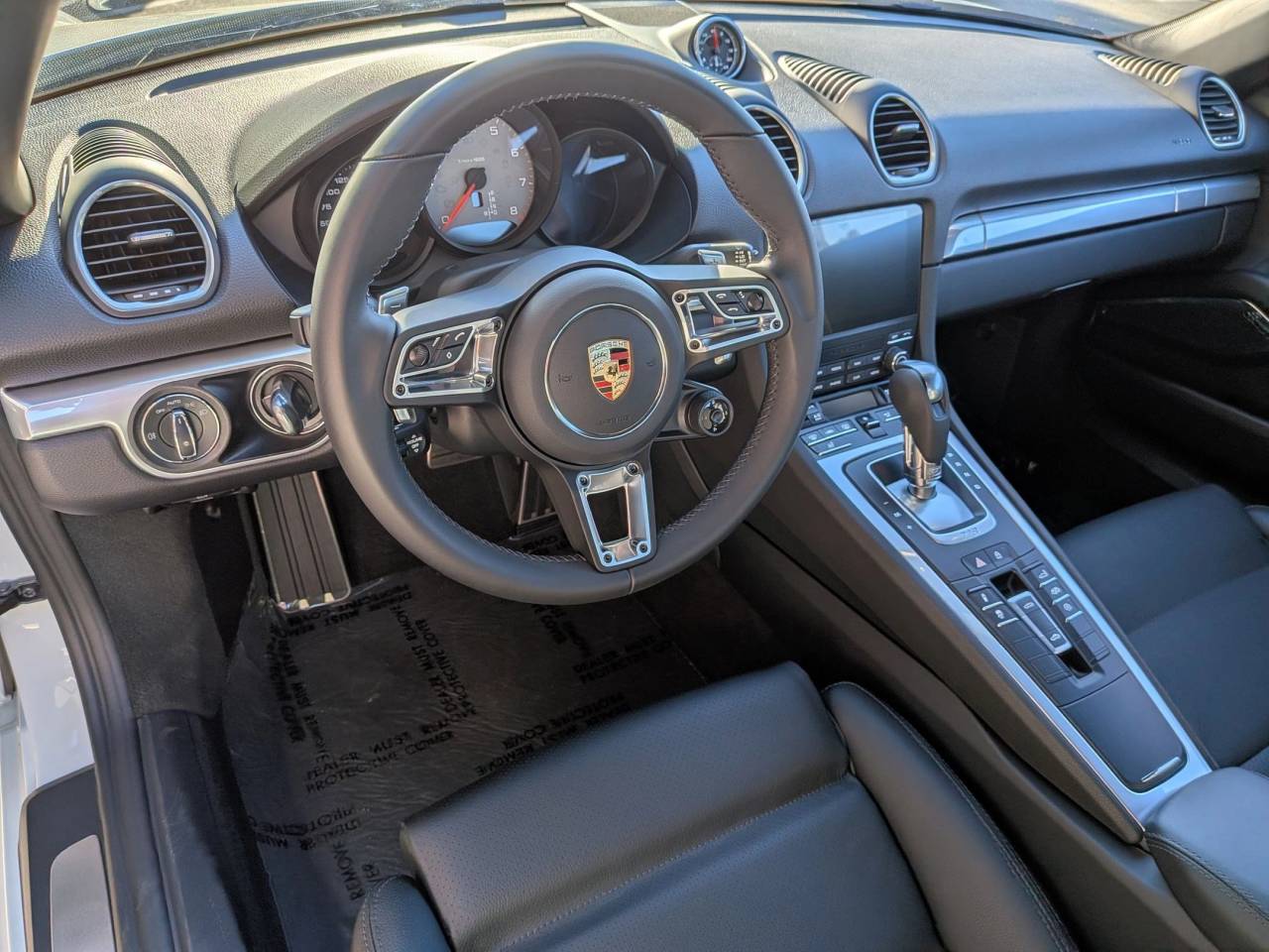 2025 Porsche Boxster S photo 4