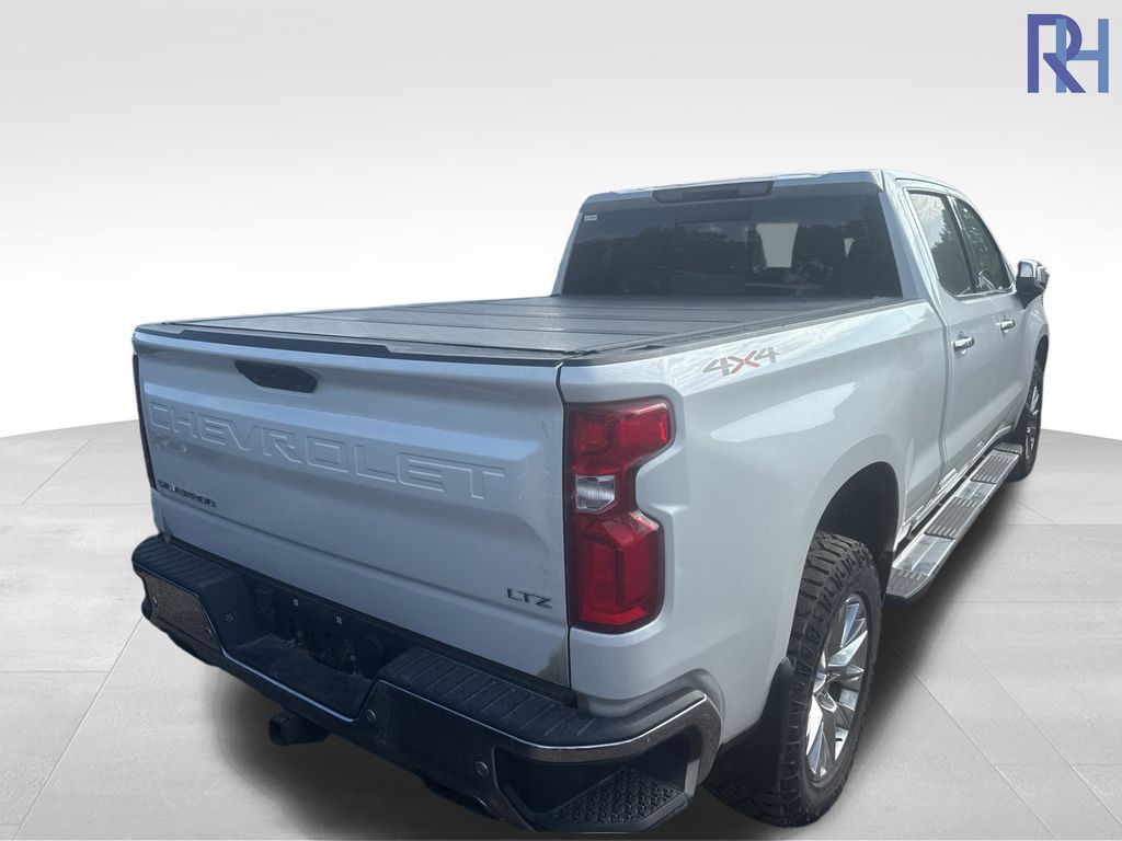 Used 2019 Chevrolet Silverado 1500 LTZ with VIN 1GCUYGEL8KZ362937 for sale in Coon Rapids, Minnesota