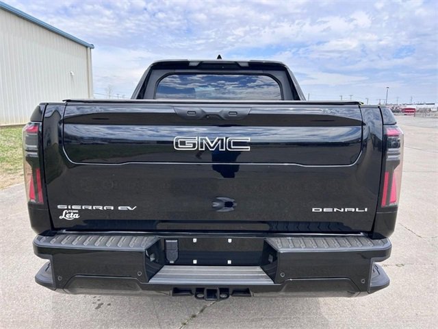 2025 Gmc Sierra EV Denali photo 4