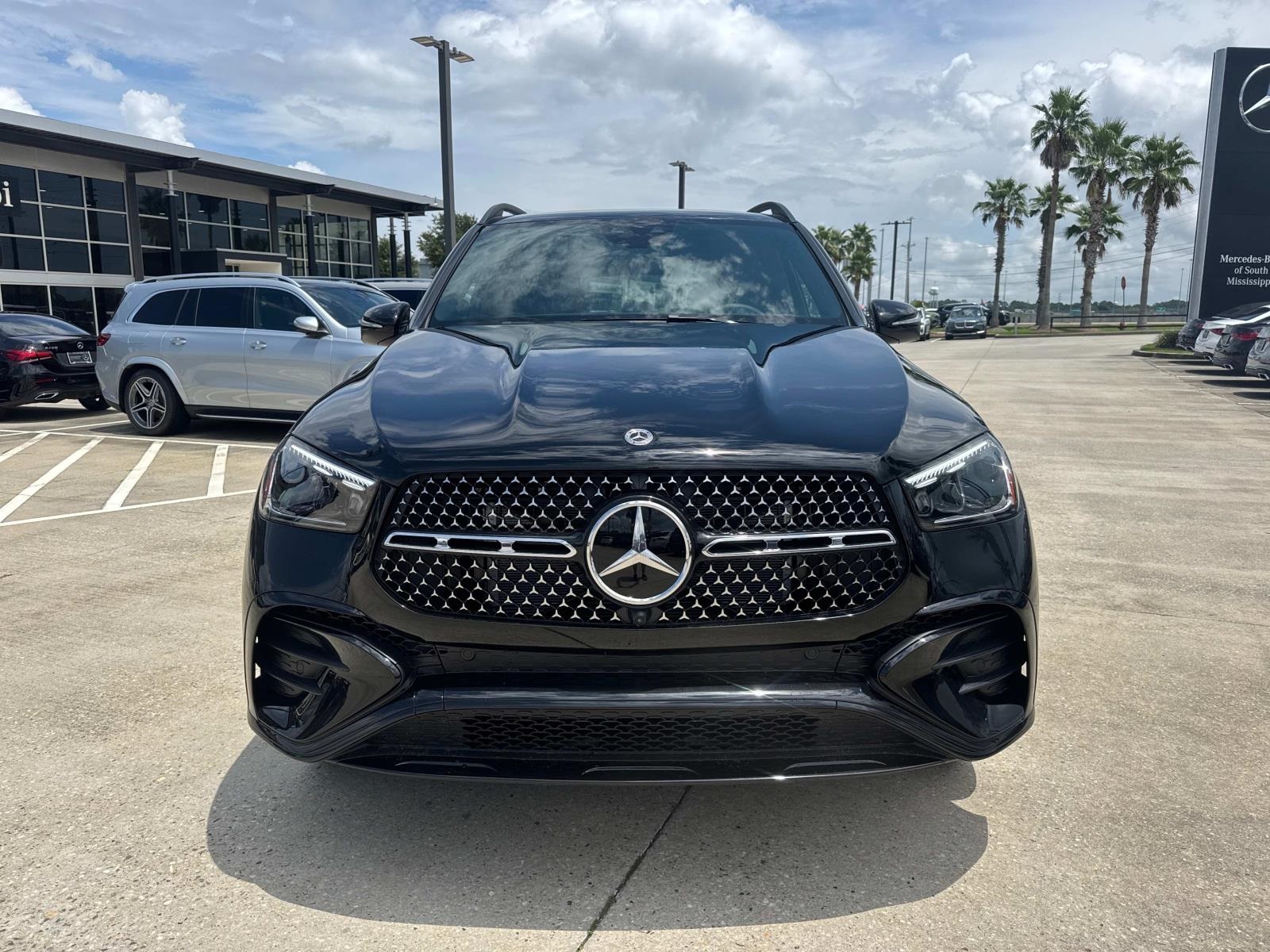 2025 Mercedes Benz GLE 350 4MATIC photo 2