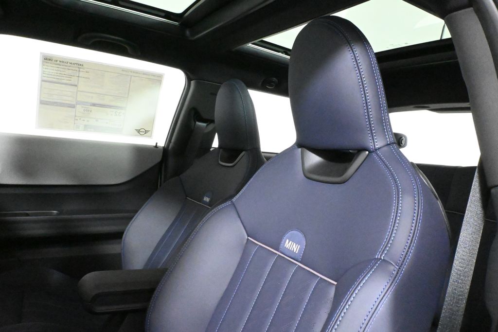2025 Mini Cooper S photo 13