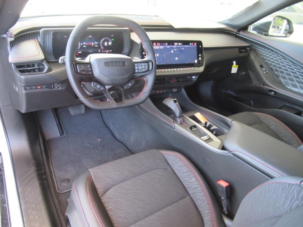 2025 Dodge Charger R/T photo 9