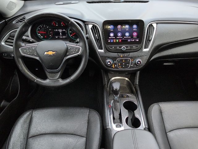 2022 Chevrolet Malibu photo 4