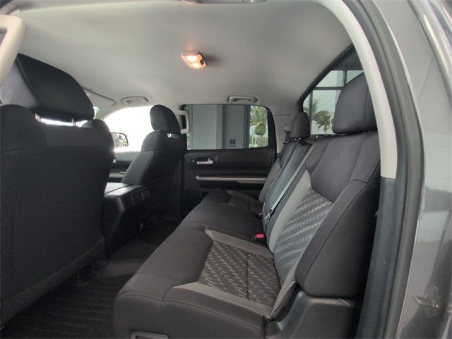 2019 Toyota Tundra SR5 CrewMax photo 9
