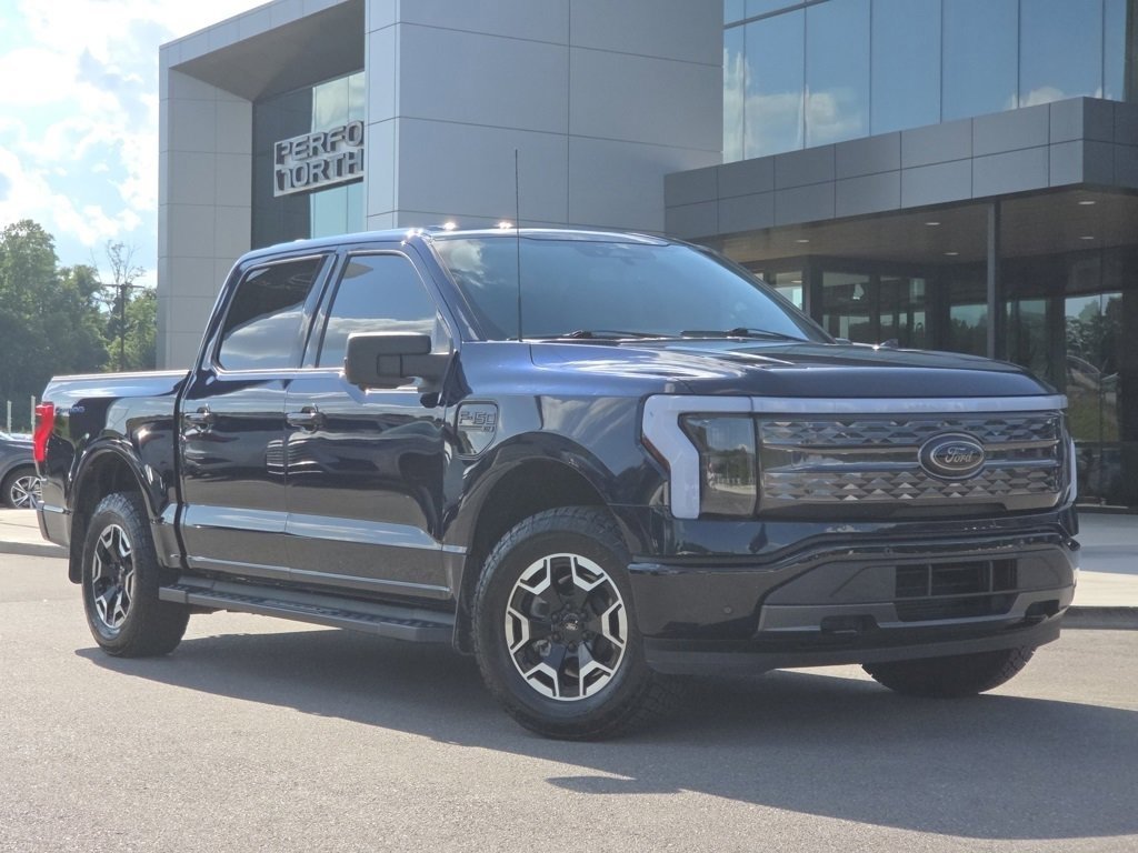 Used 2023 Ford F-150 Lightning XLT with VIN 1FTVW1EL8PWG35245 for sale in Covington, KY