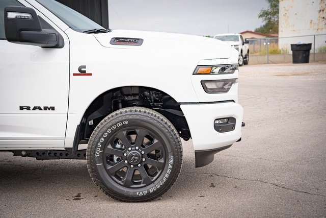 2026 Ram 2500 Big Horn photo 5