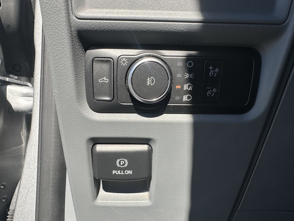 2022 Ford F-150 XLT photo 4