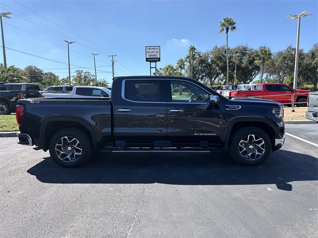 2026 Gmc Sierra 1500 SLT photo 3