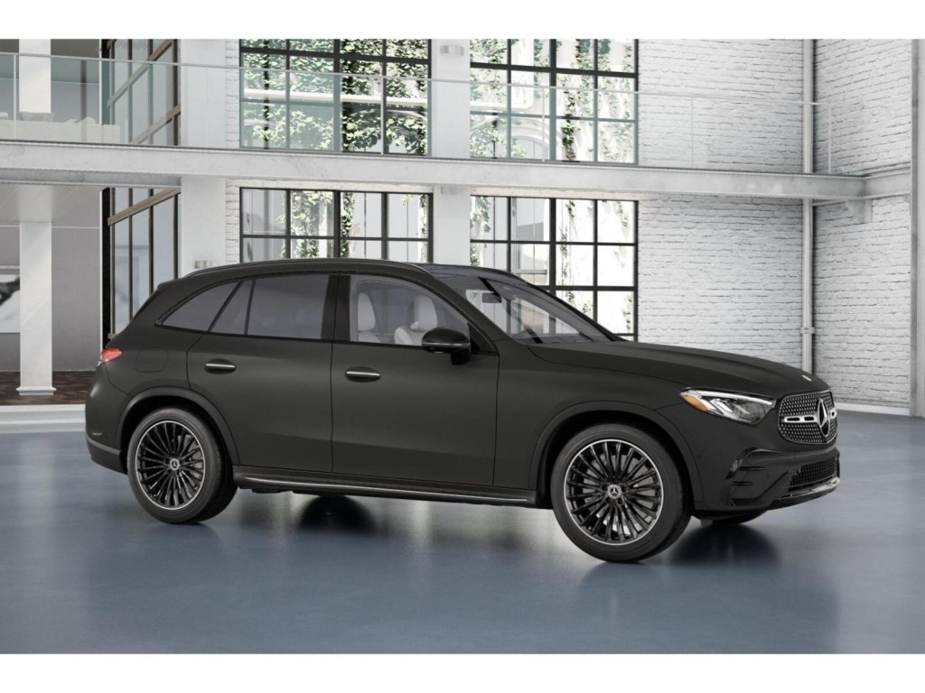 2026 Mercedes Benz GLC 300 photo 12