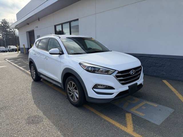 2017 Hyundai Tucson SE's photo
