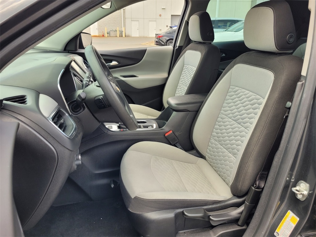 2018 Chevrolet Equinox LS photo 6