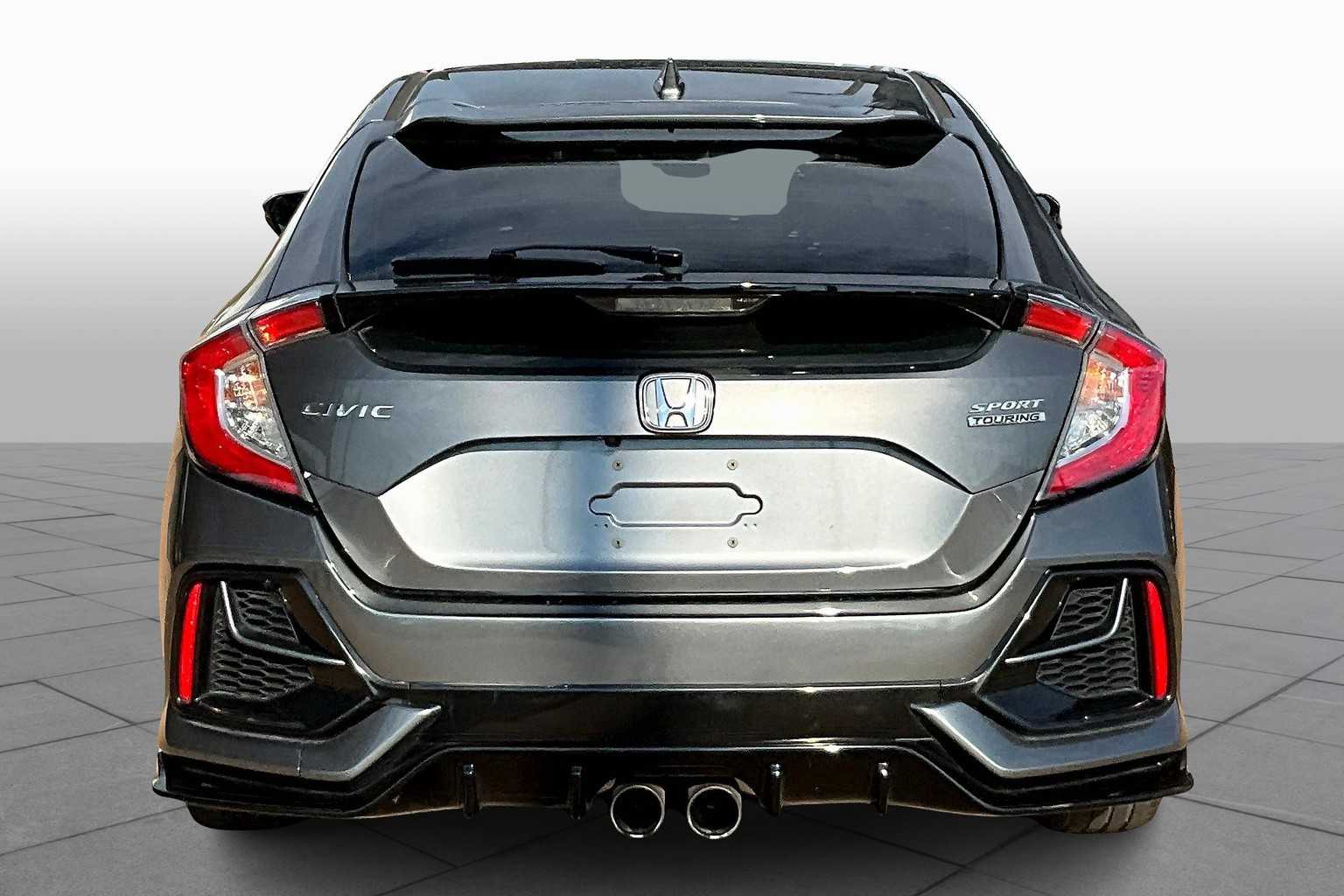 2021 Honda Civic Hatchback Sport Touring photo 4