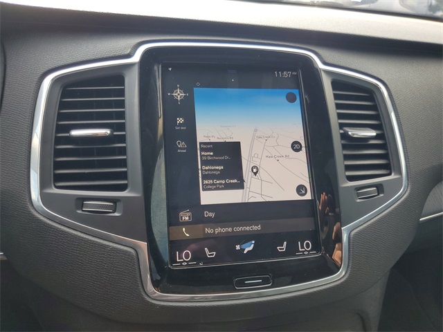 2020 Volvo XC90 T6 Momentum photo 19