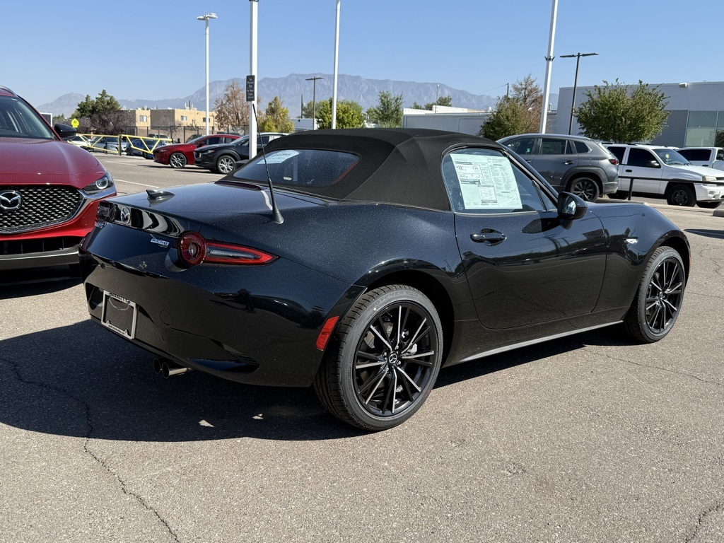 2024 Mazda MX-5 Miata Miata Grand Touring photo 5