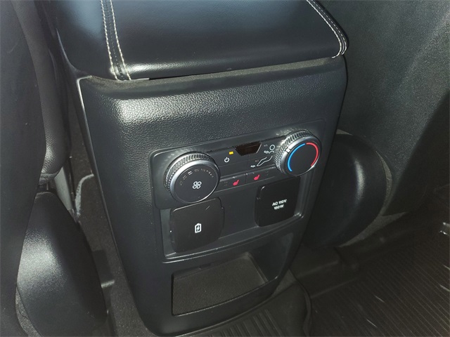 2020 Ford Explorer ST photo 28