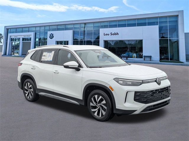 2025 Volkswagen Tiguan S's photo