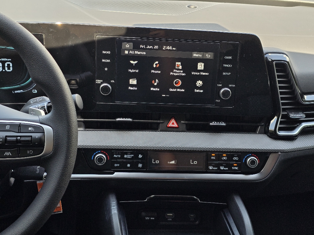 2025 Kia Sportage Hybrid LX photo 8