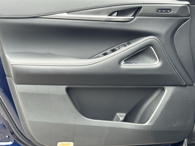 2025 Infiniti QX60 Luxe photo 9