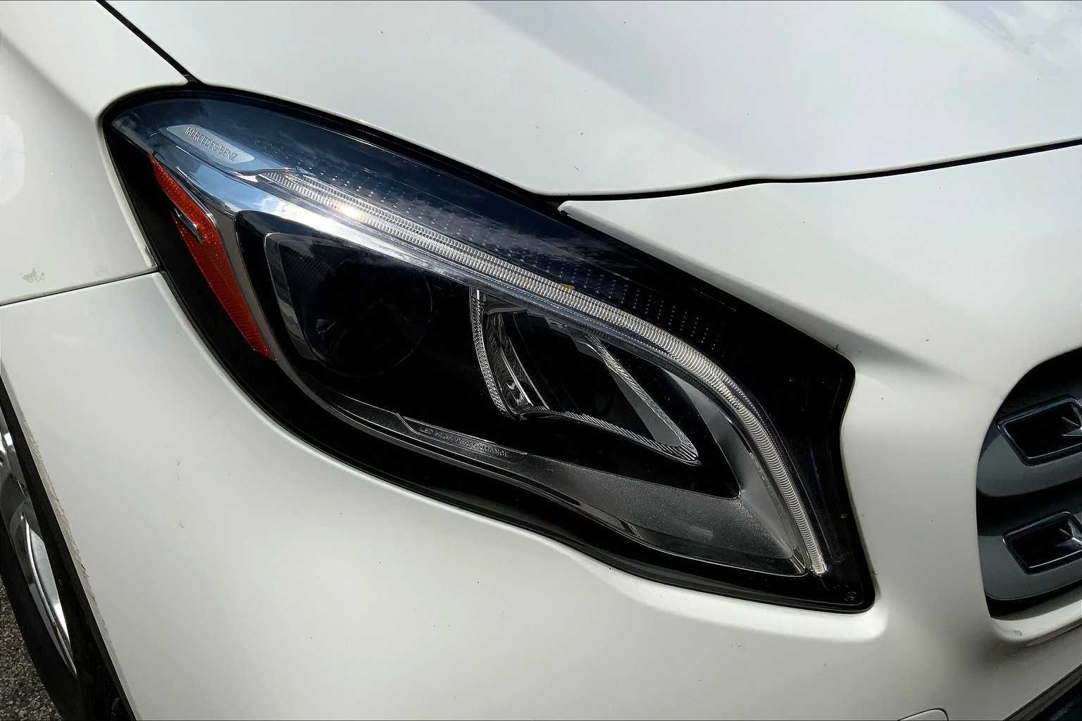 2019 Mercedes Benz GLA 250 4MATIC photo 24