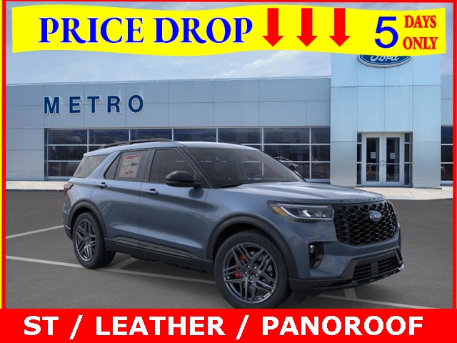 2025 Ford Explorer ST's photo