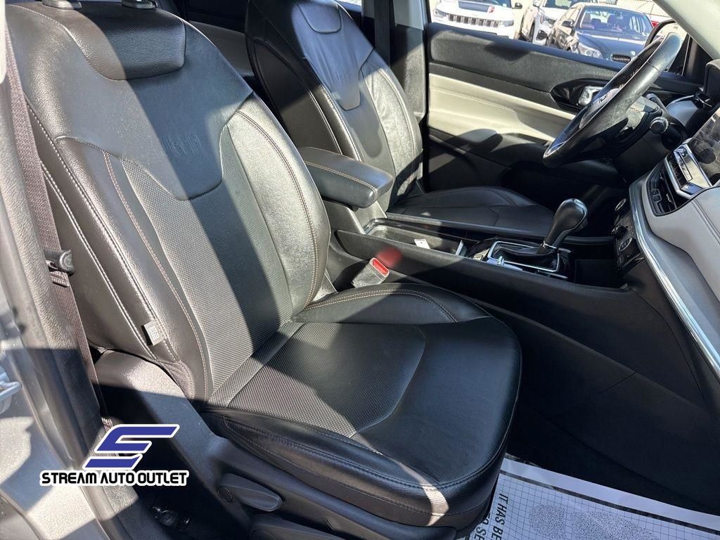 2022 Jeep Compass Limited photo 31
