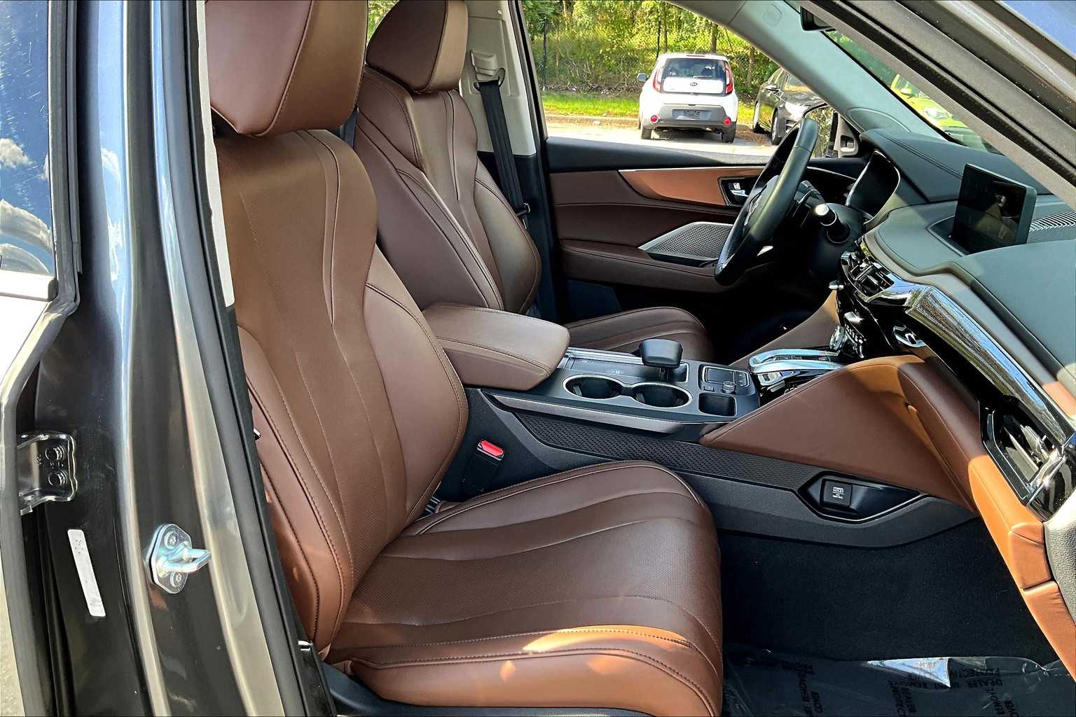 2022 Acura MDX Technology photo 8