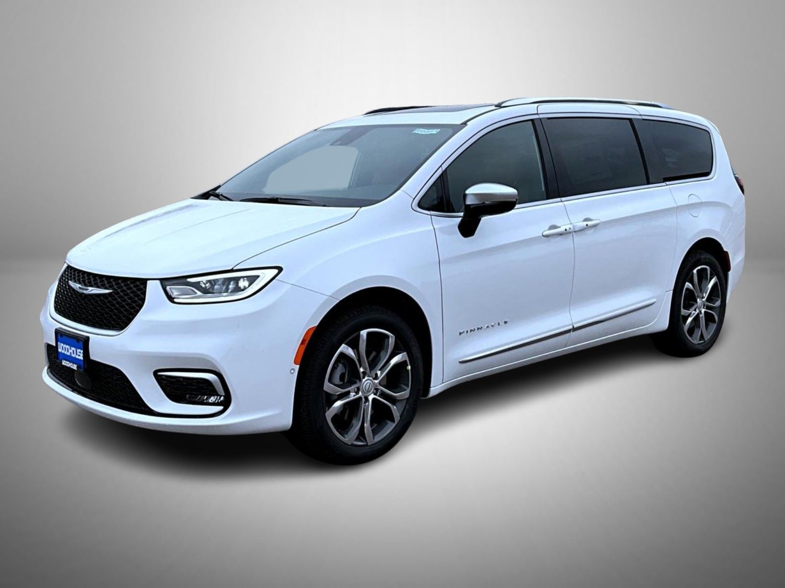 2026 Chrysler Pacifica Pinnacle's photo