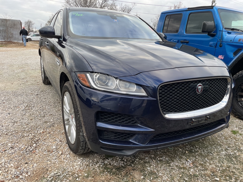 2019 Jaguar F-PACE Premium photo 4