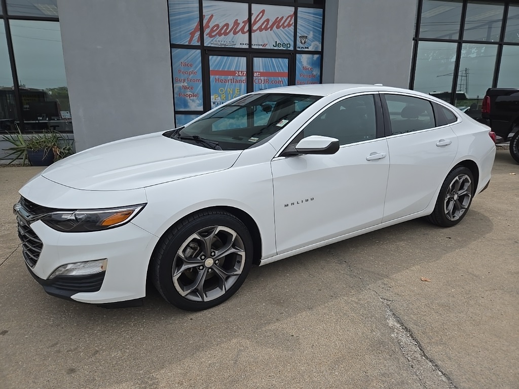 2020 Chevrolet Malibu 1LT photo 3