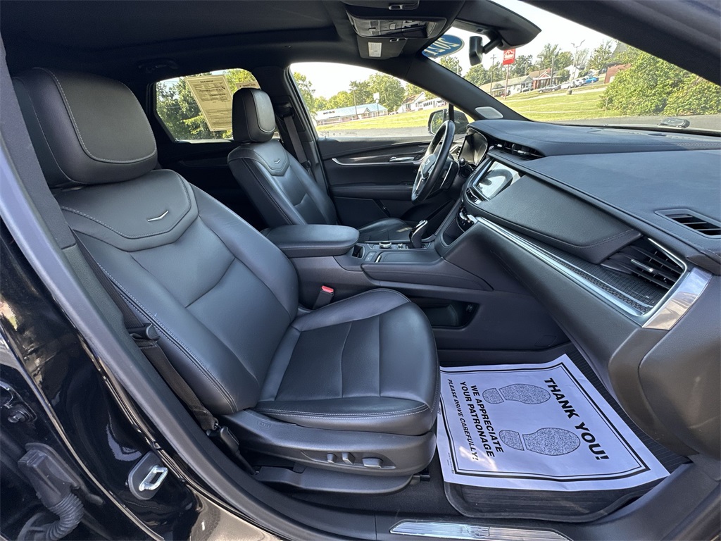 2021 Cadillac XT5 Sport photo 25