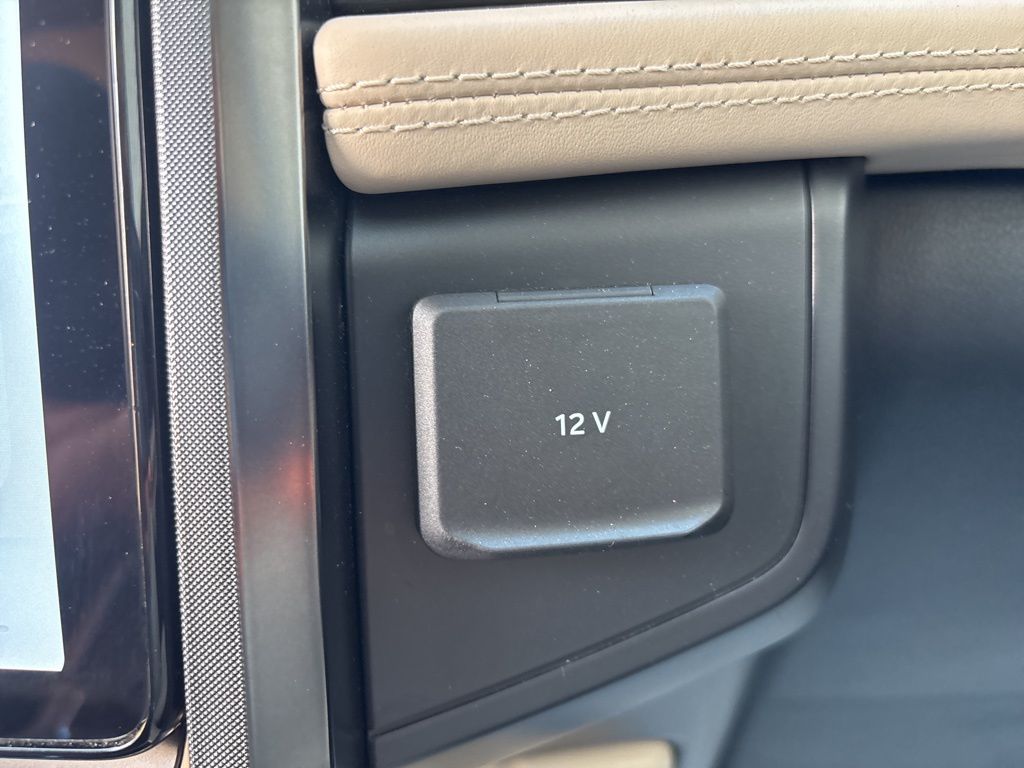2022 Ford Expedition MAX Platinum photo 20