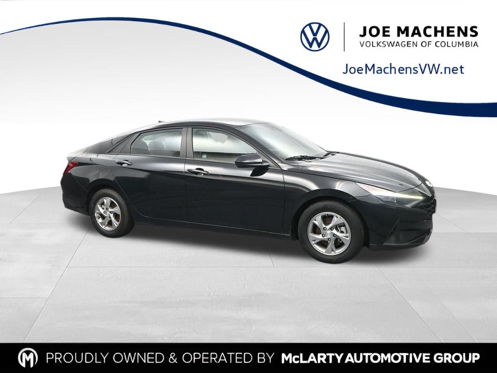 2021 Hyundai Elantra SE