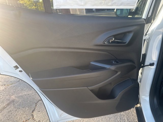 2026 Chevrolet Trax LT photo 3