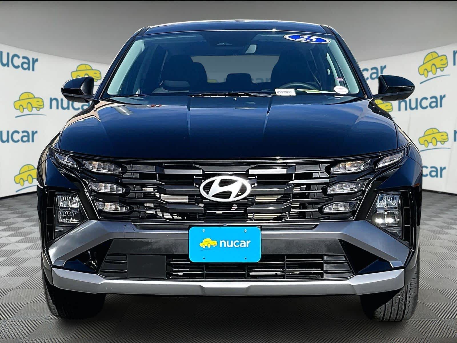 2025 Hyundai Tucson SE photo 2