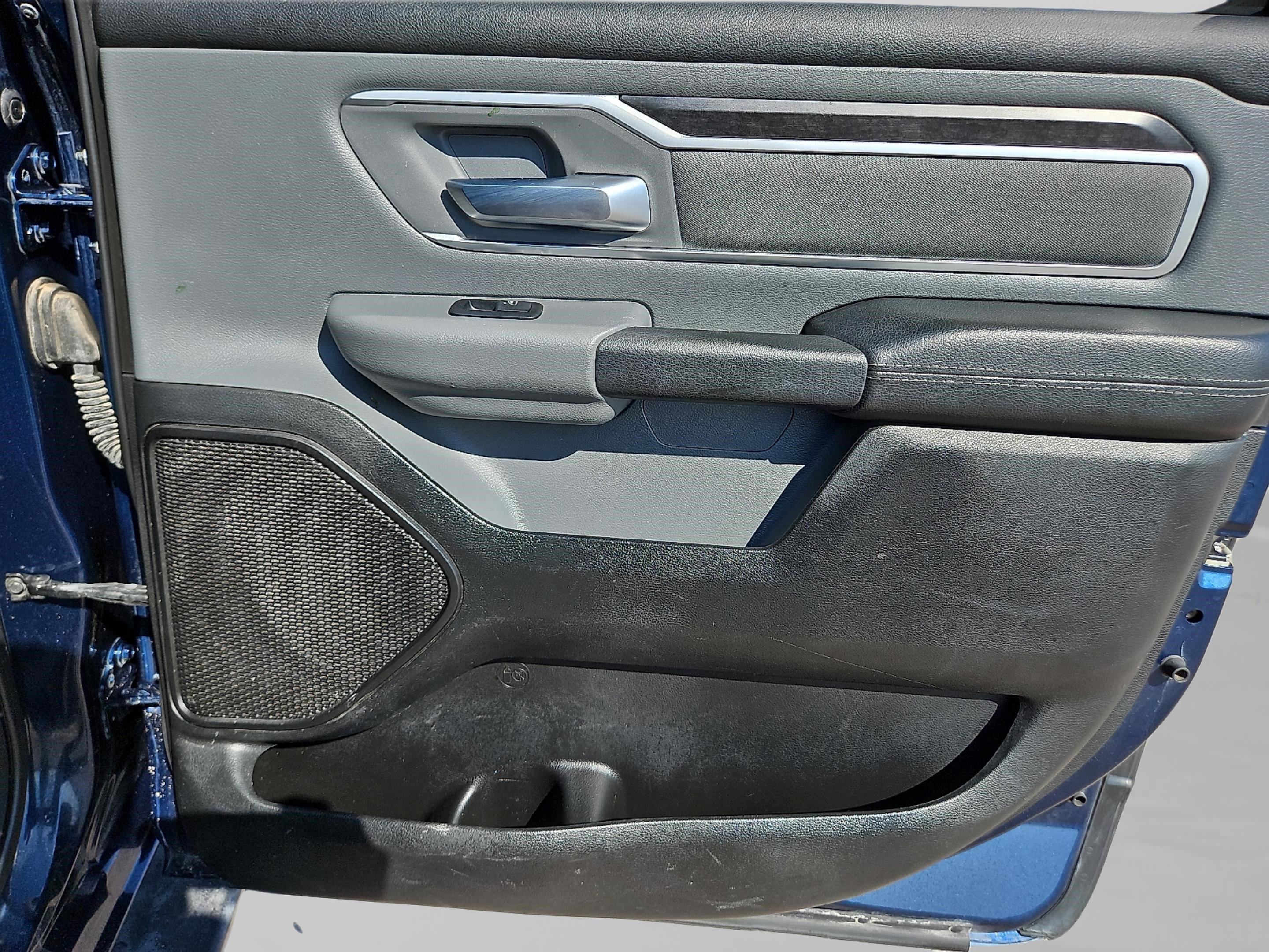 2022 Ram 1500 photo 19