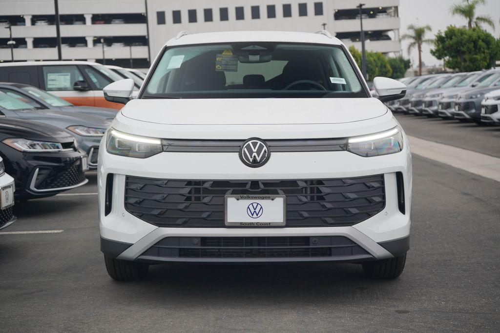 2025 Volkswagen Tiguan S photo 4