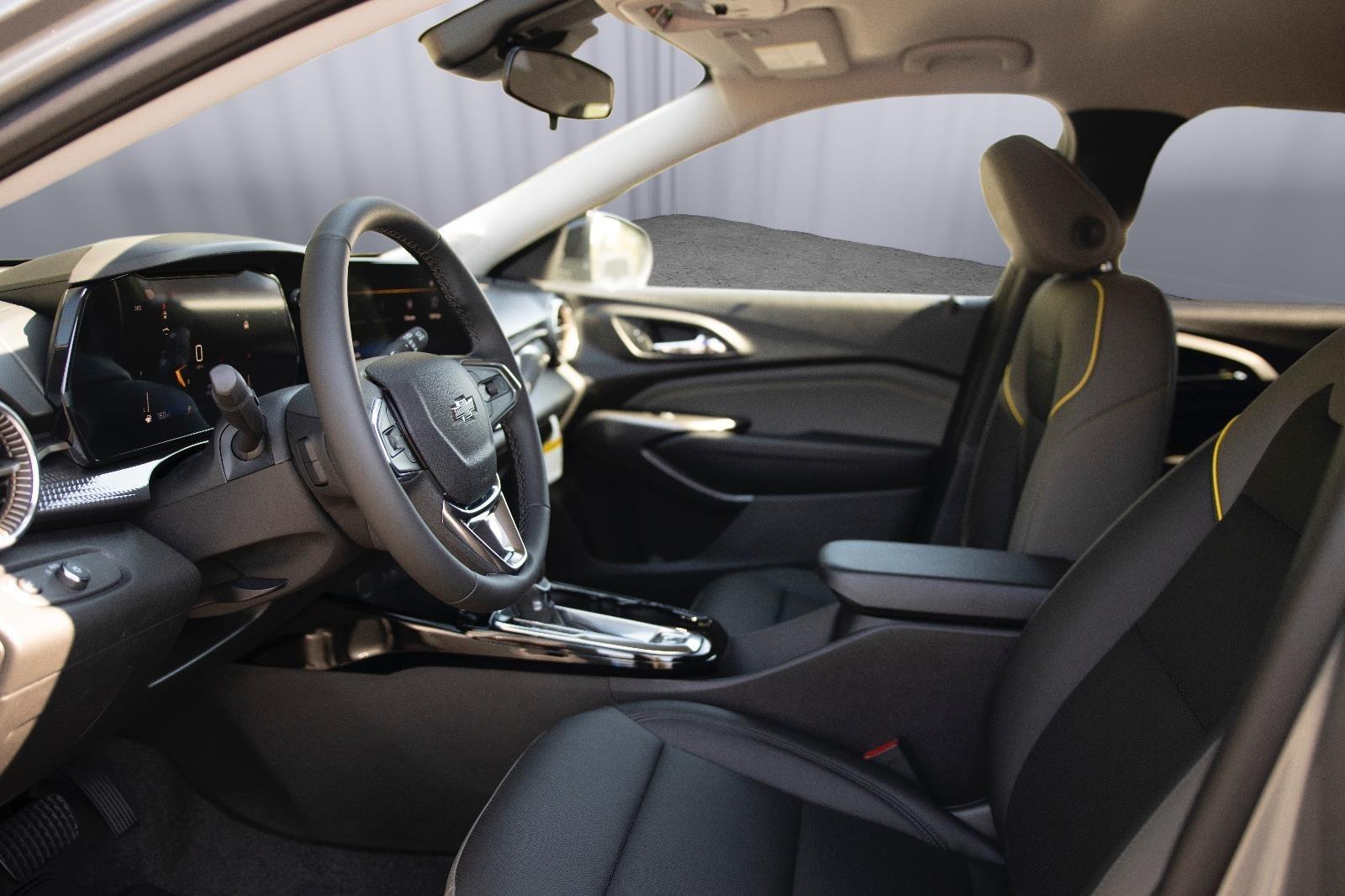 2025 Chevrolet Trax ACTIV photo 11