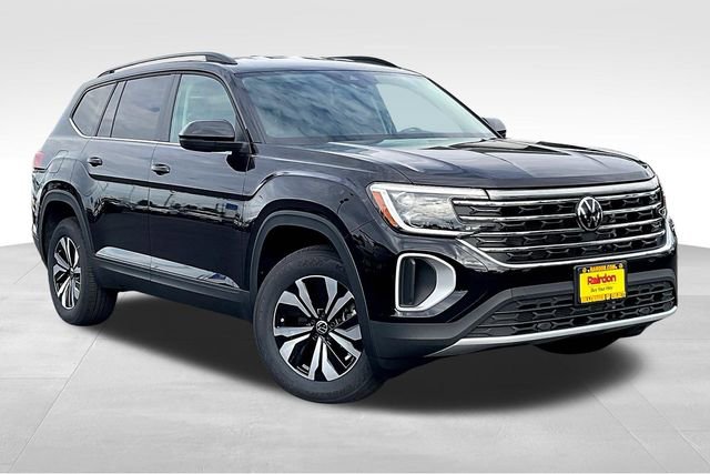 2025 Volkswagen Atlas SE's photo