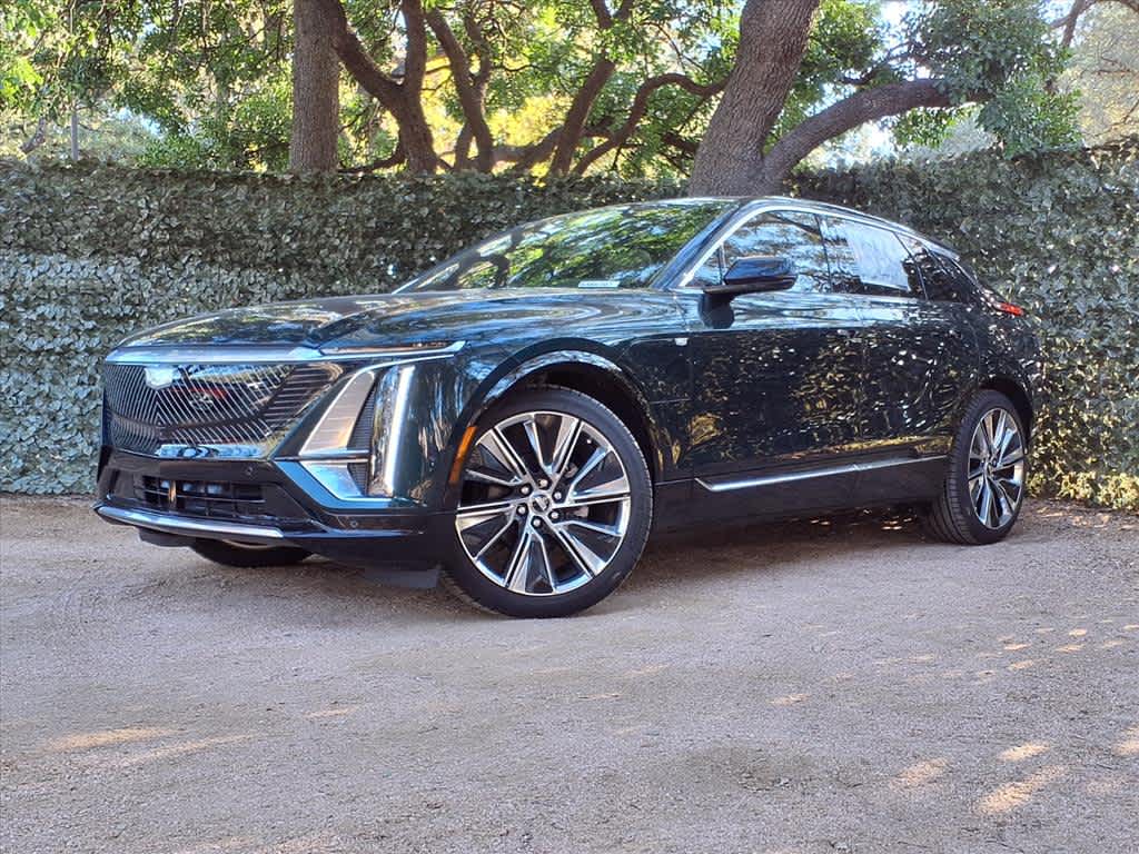 2026 Cadillac LYRIQ Signature Luxury's photo