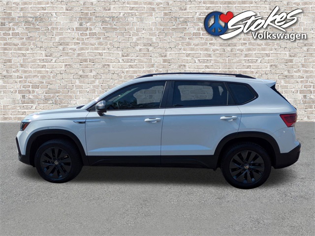 2024 Volkswagen Taos S photo 7