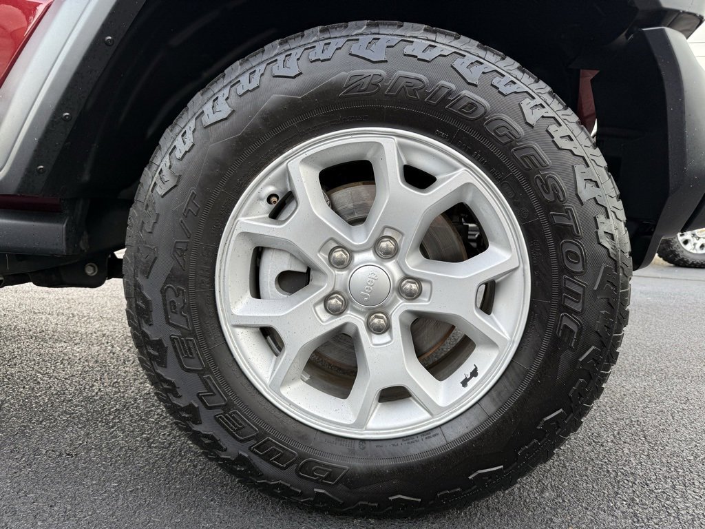 2021 Jeep Wrangler Unlimited Islander photo 25