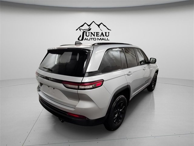 2024 Jeep Grand Cherokee Altitude X photo 4