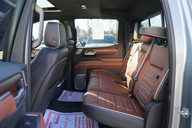 2025 GMC SIERRA - Image 8