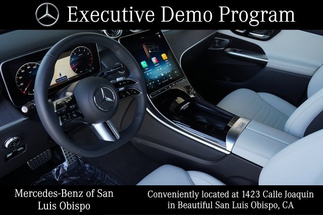 2025 Mercedes Benz GLC 300 4MATIC photo 2