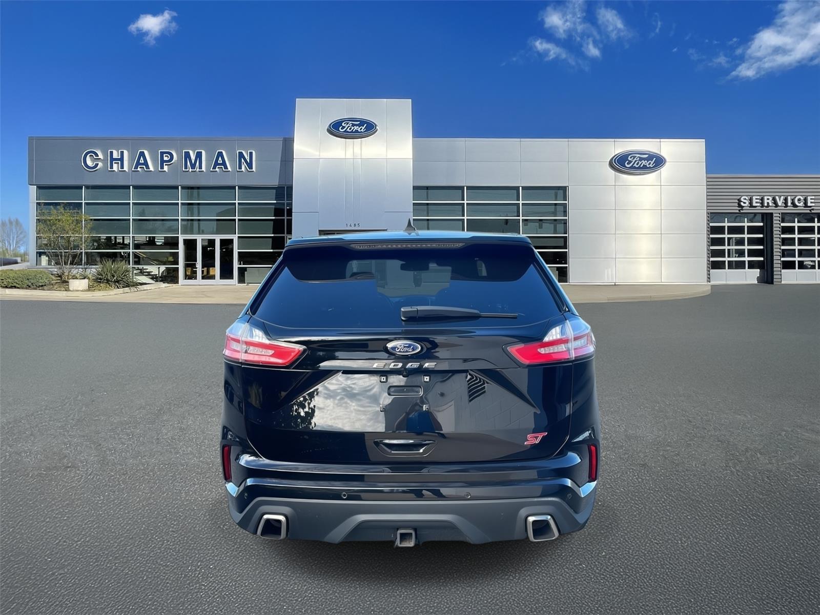 2022 Ford Edge ST photo 3