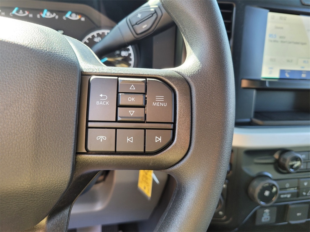 2025 Ford F-350 XL photo 21