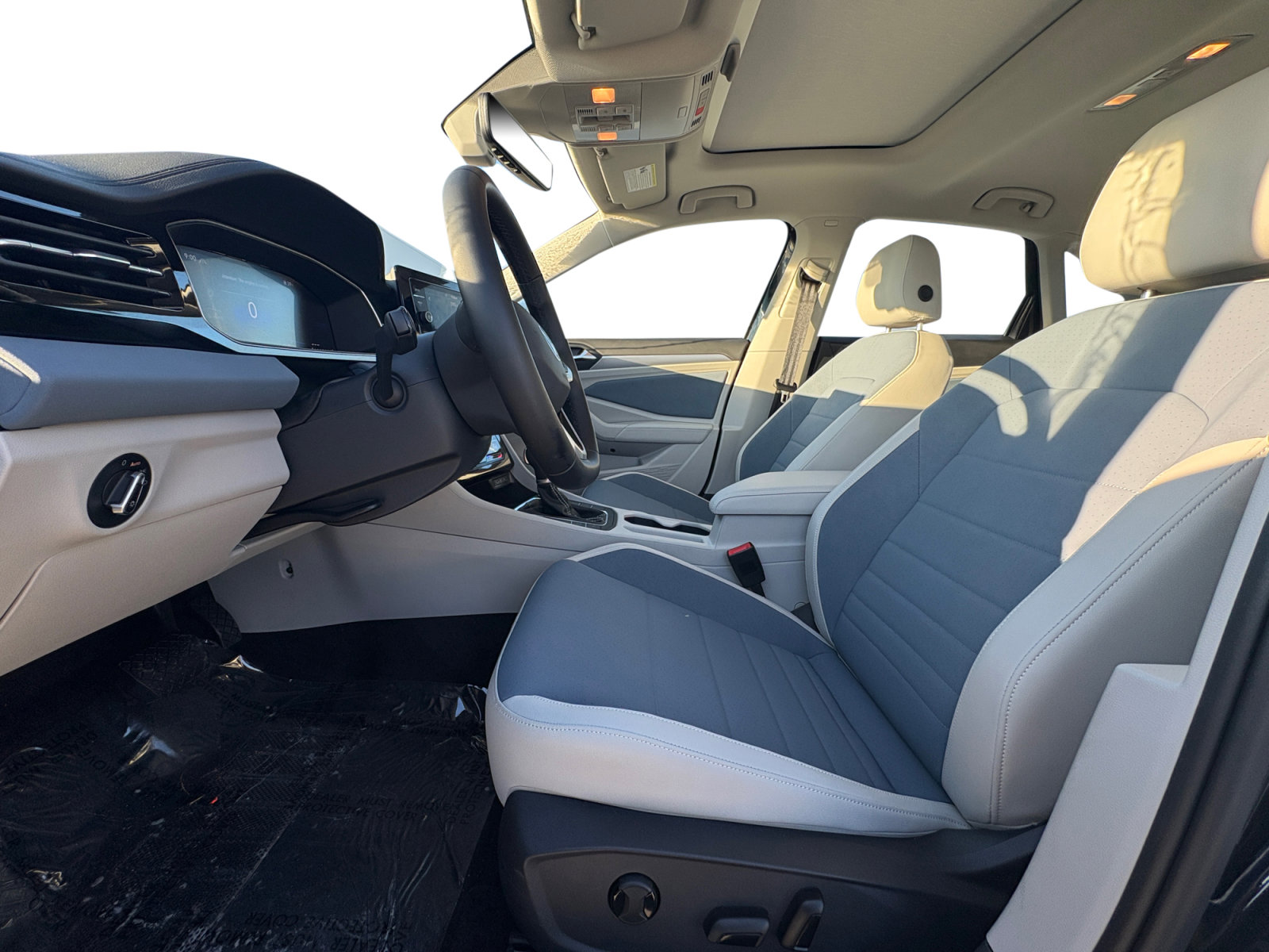 2025 Volkswagen Jetta SE's photo