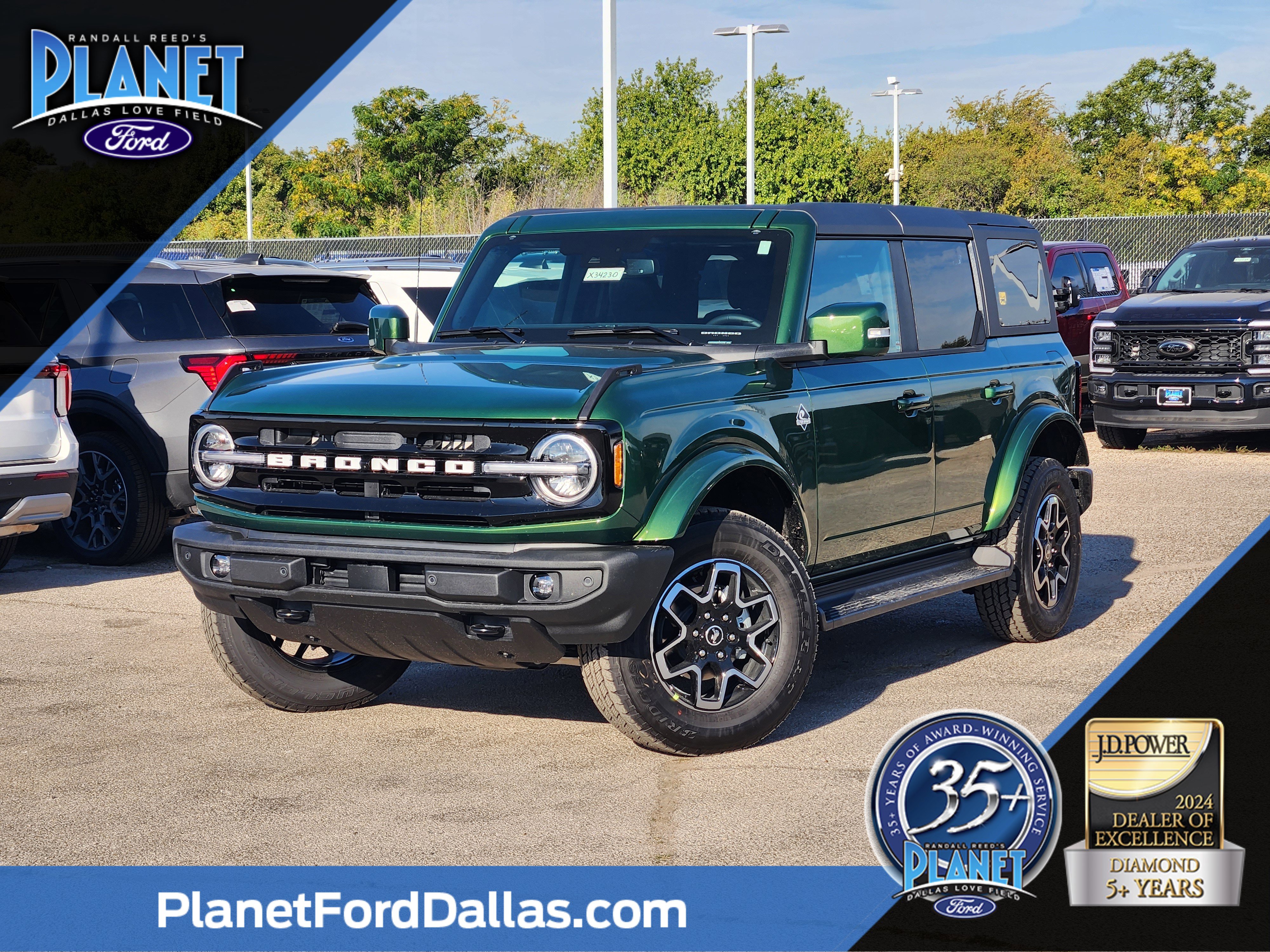 2025 Ford Bronco 4-Door Outer Banks's photo